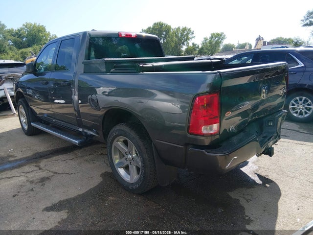 Продажа на аукционе авто 2017 Ram 1500 Express  4x4 6'4 Box, vin: 1C6RR7FG7HS842559, номер лота: 45917198