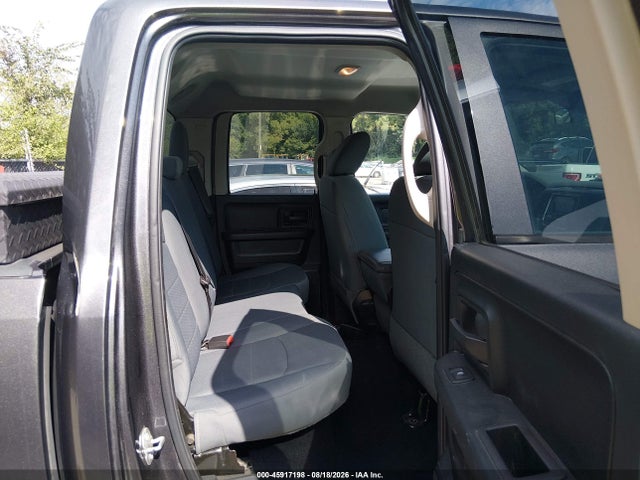 Продажа на аукционе авто 2017 Ram 1500 Express  4x4 6'4 Box, vin: 1C6RR7FG7HS842559, номер лота: 45917198