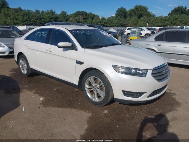 Auction sale of the 2017 Ford Taurus Sel, vin: 1FAHP2E87HG123277, lot number: 45917278