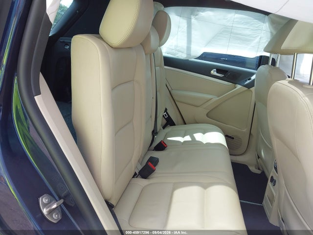 2015 Volkswagen Tiguan R-line მანქანა იყიდება აუქციონზე, vin: WVGBV7AX0FW088807, აუქციონის ნომერი: 45917296