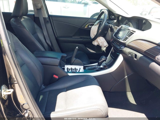 Aukcja sprzedaży 2017 Honda Accord Touring V6, vin: 1HGCR3F92HA040131, numer aukcji: 45917315