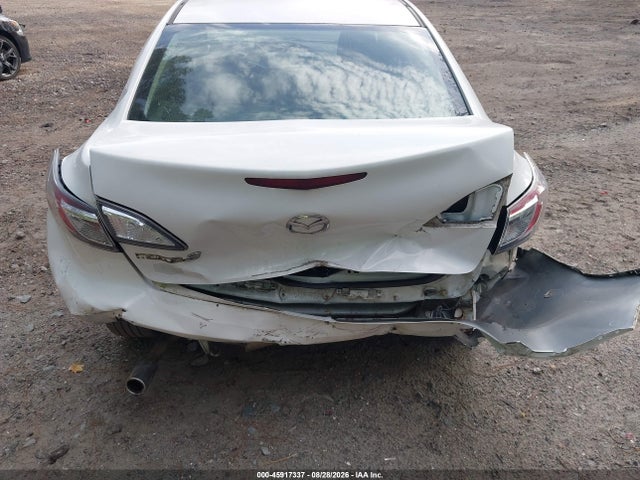 45917337 :رقم المزاد ، JM1BL1VG6B1414862 vin ، 2011 Mazda Mazda3 I Touring مزاد بيع