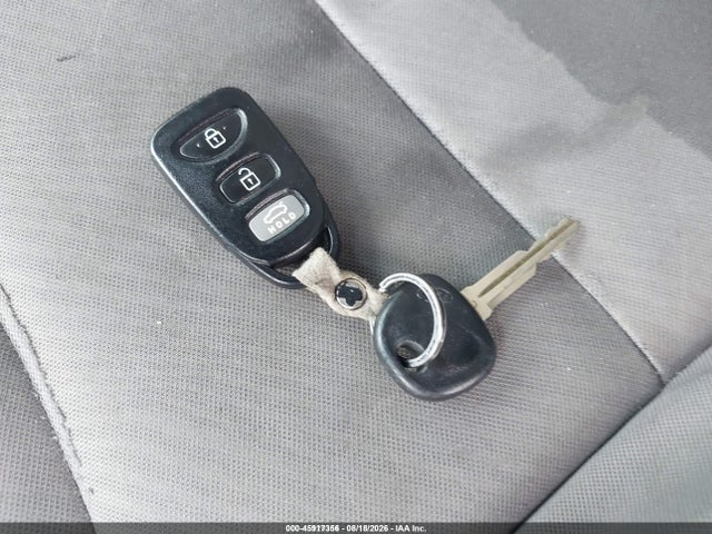 2012 Hyundai Elantra Gls (ulsan Plant) მანქანა იყიდება აუქციონზე, vin: KMHDH4AEXCU315585, აუქციონის ნომერი: 45917356