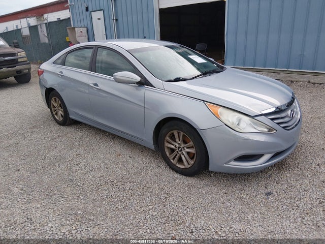 Продажа на аукционе авто 2012 Hyundai Sonata Gls, vin: 5NPEB4AC9CH387137, номер лота: 45917358