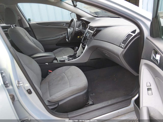 Продажа на аукционе авто 2012 Hyundai Sonata Gls, vin: 5NPEB4AC9CH387137, номер лота: 45917358