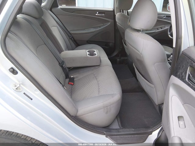 Продажа на аукционе авто 2012 Hyundai Sonata Gls, vin: 5NPEB4AC9CH387137, номер лота: 45917358