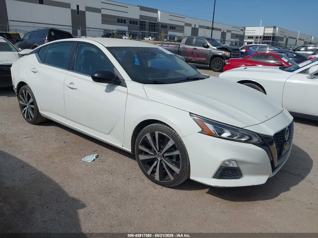 45917360 :رقم المزاد ، 1N4BL4CV9MN389864 vin ، 2021 Nissan Altima Sr Fwd مزاد بيع