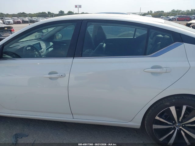 45917360 :رقم المزاد ، 1N4BL4CV9MN389864 vin ، 2021 Nissan Altima Sr Fwd مزاد بيع