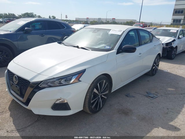 45917360 :رقم المزاد ، 1N4BL4CV9MN389864 vin ، 2021 Nissan Altima Sr Fwd مزاد بيع