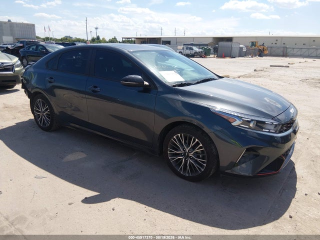 45917370 :رقم المزاد ، 3KPF54AD9PE573002 vin ، 2023 Kia Forte Gt-line مزاد بيع