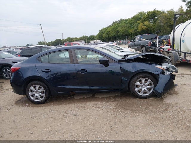 45917398 :رقم المزاد ، 3MZBM1U72FM149197 vin ، 2015 Mazda Mazda3 I Sport مزاد بيع