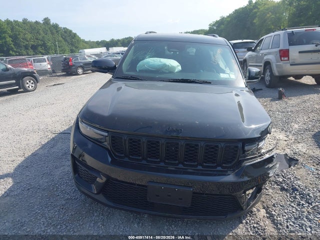 Продажа на аукционе авто 2023 Jeep Grand Cherokee Altitude 4x4, vin: 1C4RJHAG5P8850930, номер лота: 45917414