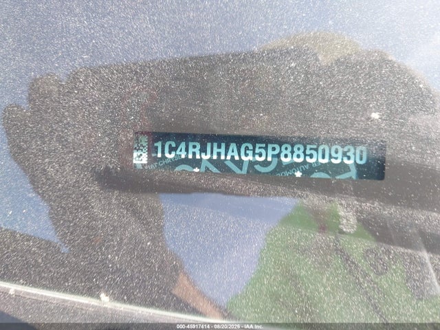 Продажа на аукционе авто 2023 Jeep Grand Cherokee Altitude 4x4, vin: 1C4RJHAG5P8850930, номер лота: 45917414