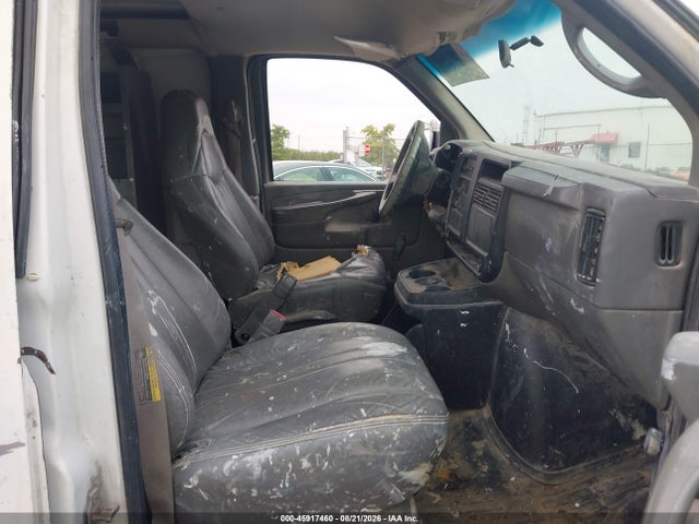 45917460 :رقم المزاد ، 1GCHG35U141188040 vin ، 2004 Chevrolet Express مزاد بيع