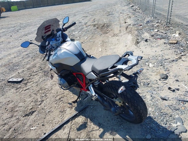 Продаж на аукціоні авто 2018 Bmw R1200 Rs, vin: WB10A1509JZ379487, номер лоту: 45917482
