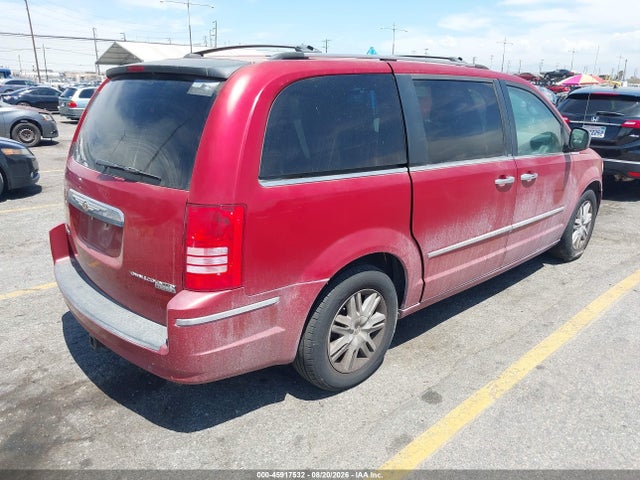2010 Chrysler Town & Country Limited მანქანა იყიდება აუქციონზე, vin: 2A4RR6DX4AR137225, აუქციონის ნომერი: 45917532