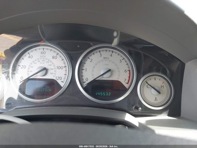 2010 Chrysler Town & Country Limited მანქანა იყიდება აუქციონზე, vin: 2A4RR6DX4AR137225, აუქციონის ნომერი: 45917532