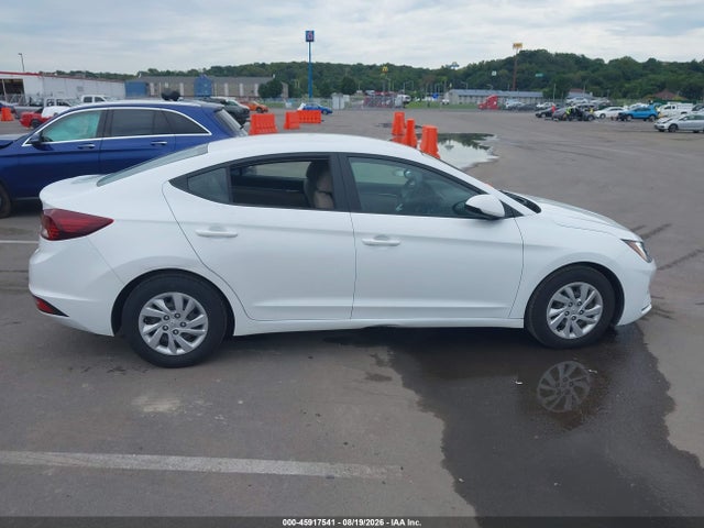 Продажа на аукционе авто 2020 Hyundai Elantra Se, vin: 5NPD74LF2LH609182, номер лота: 45917541