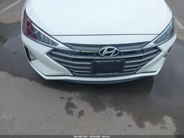 Продажа на аукционе авто 2020 Hyundai Elantra Se, vin: 5NPD74LF2LH609182, номер лота: 45917541
