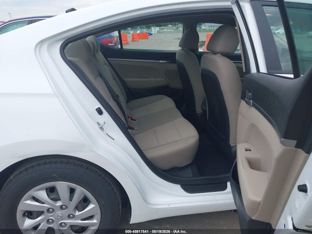 Продажа на аукционе авто 2020 Hyundai Elantra Se, vin: 5NPD74LF2LH609182, номер лота: 45917541