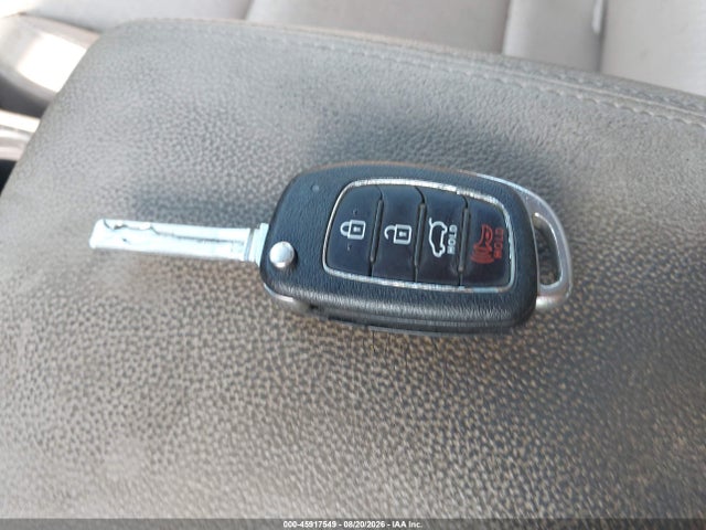 Продажа на аукционе авто 2017 Hyundai Tucson Se, vin: KM8J3CA49HU392359, номер лота: 45917549