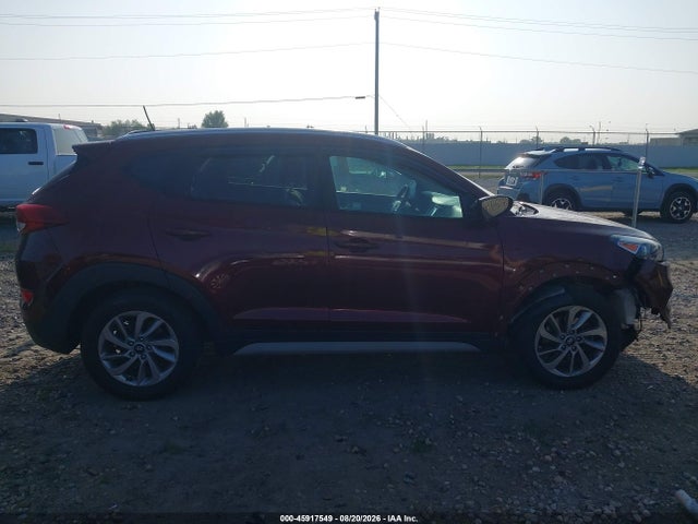 Продажа на аукционе авто 2017 Hyundai Tucson Se, vin: KM8J3CA49HU392359, номер лота: 45917549