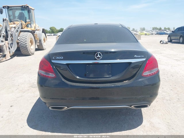 45917561 :رقم المزاد ، 55SWF4KB4JU268968 vin ، 2018 Mercedes-benz C 300 4matic مزاد بيع
