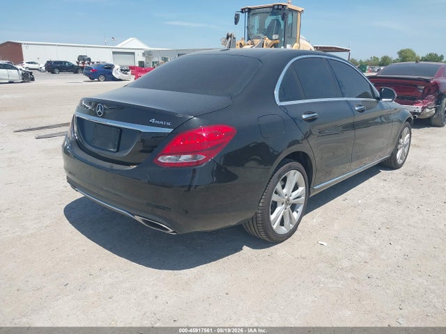 45917561 :رقم المزاد ، 55SWF4KB4JU268968 vin ، 2018 Mercedes-benz C 300 4matic مزاد بيع