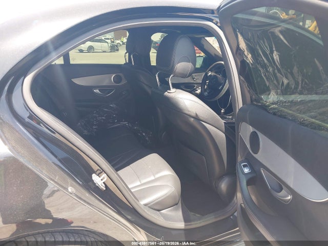 45917561 :رقم المزاد ، 55SWF4KB4JU268968 vin ، 2018 Mercedes-benz C 300 4matic مزاد بيع