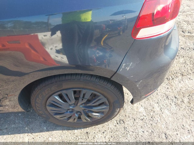 Продаж на аукціоні авто 2012 Volkswagen Golf 2.5l 2-door, vin: WVWBB7AJ0CW301422, номер лоту: 45917590