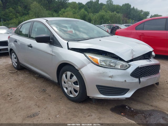 2016 Ford Focus S მანქანა იყიდება აუქციონზე, vin: 1FADP3E2XGL266651, აუქციონის ნომერი: 45917600