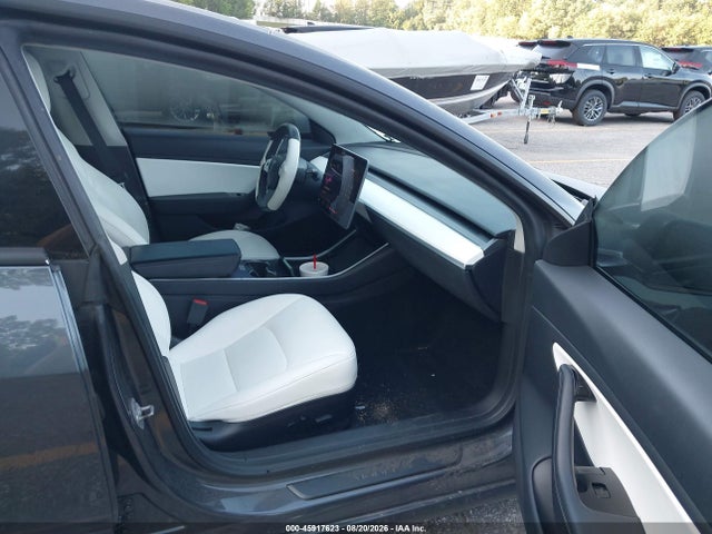 2020 Tesla Model 3 Performance Dual Motor All-wheel Drive მანქანა იყიდება აუქციონზე, vin: 5YJ3E1ECXLF603390, აუქციონის ნომერი: 45917623