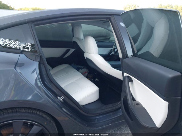 2020 Tesla Model 3 Performance Dual Motor All-wheel Drive მანქანა იყიდება აუქციონზე, vin: 5YJ3E1ECXLF603390, აუქციონის ნომერი: 45917623