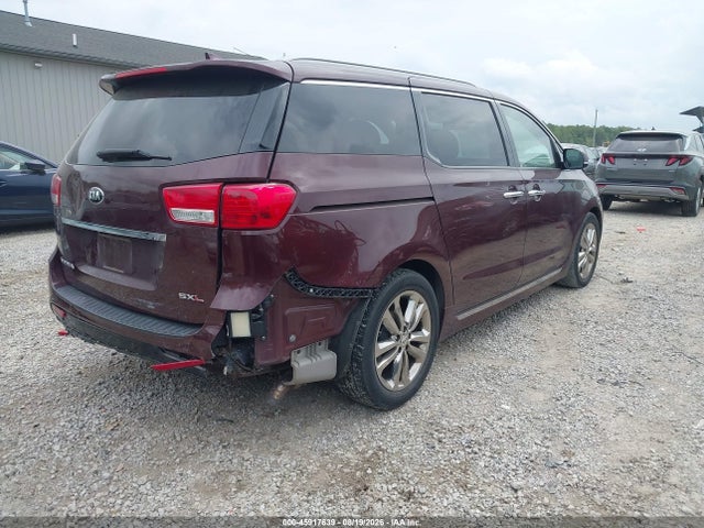 45917639 :رقم المزاد ، KNDME5C10H6271962 vin ، 2017 Kia Sedona Sx Luxury مزاد بيع