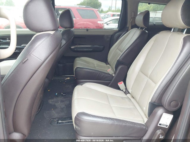 45917639 :رقم المزاد ، KNDME5C10H6271962 vin ، 2017 Kia Sedona Sx Luxury مزاد بيع