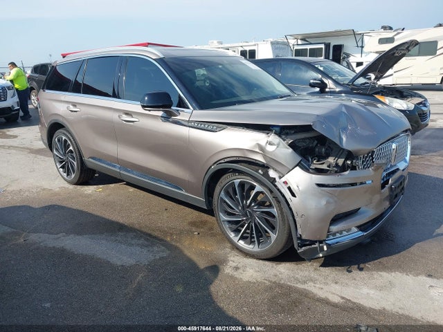 45917644 :رقم المزاد ، 5LM5J7XC3LGL16282 vin ، 2020 Lincoln Aviator Reserve مزاد بيع