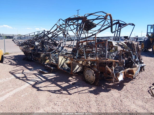Aukcja sprzedaży 1999 Ford F550 Super Duty Stripped Chass, vin: 3FCMF53S0XJA05492, numer aukcji: 45917676
