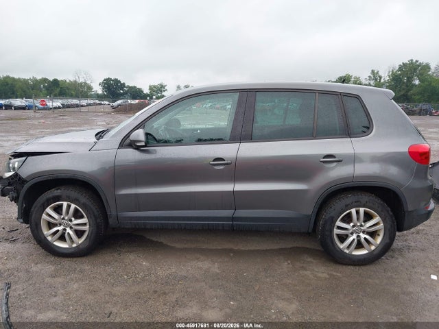 Продажа на аукционе авто 2013 Volkswagen Tiguan S, vin: WVGAV7AX8DW534131, номер лота: 45917681