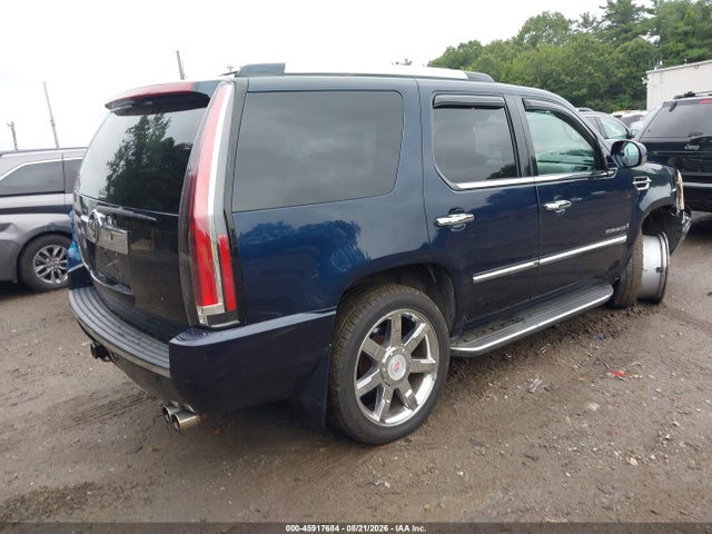 2007 Cadillac Escalade მანქანა იყიდება აუქციონზე, vin: 1GYFK63847R308295, აუქციონის ნომერი: 45917684