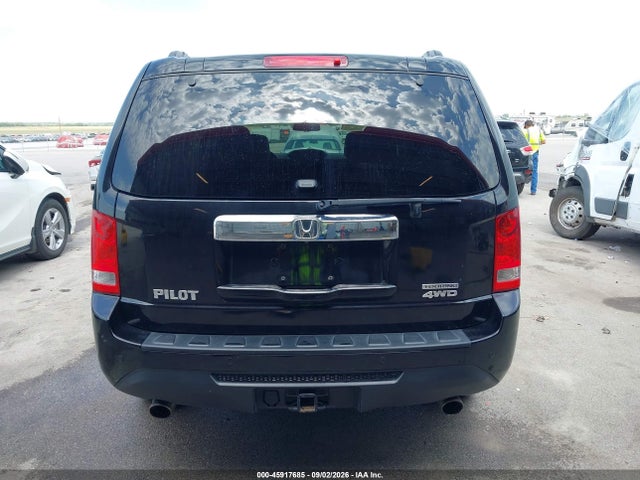 Honda Pilot Touring 2015 5FNYF4H98FB041398 Image 17