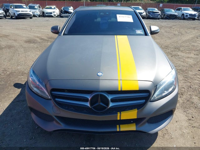 Продаж на аукціоні авто 2017 Mercedes-benz C 300 4matic, vin: 55SWF4KB0HU205764, номер лоту: 45917706