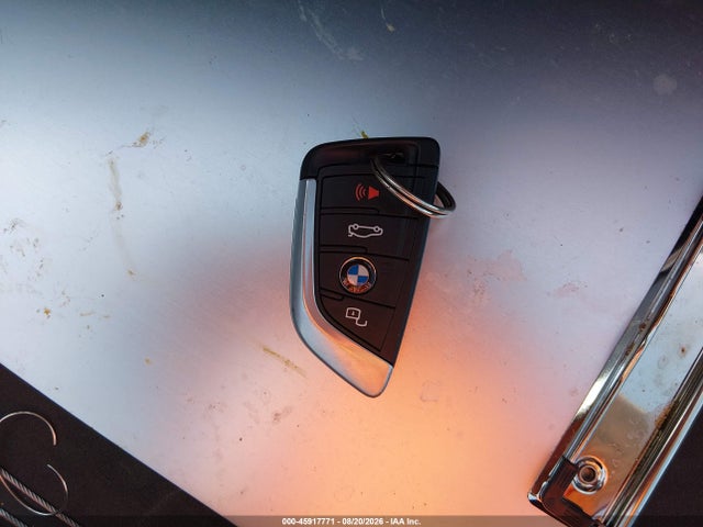 45917771 :رقم المزاد ، WBA13AR01MCF67021 vin ، 2021 Bmw M440i Xdrive مزاد بيع
