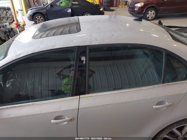 2012 Volkswagen Jetta Gli Autobahn მანქანა იყიდება აუქციონზე, vin: 3VW567AJ2CM123656, აუქციონის ნომერი: 45917770