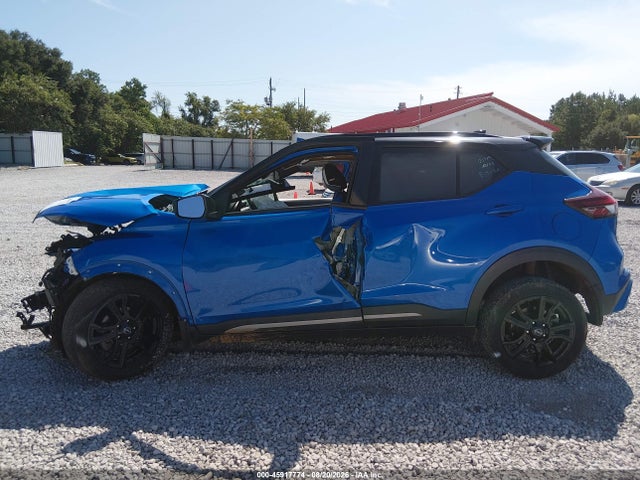Продаж на аукціоні авто 2022 Nissan Kicks Sr Xtronic Cvt, vin: 3N1CP5DV0NL527884, номер лоту: 45917774