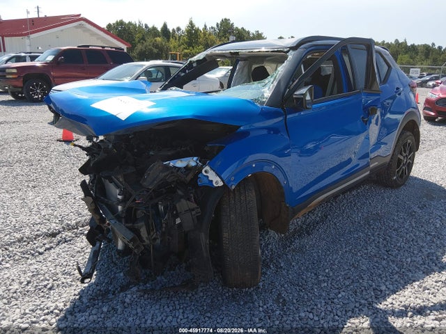 Продаж на аукціоні авто 2022 Nissan Kicks Sr Xtronic Cvt, vin: 3N1CP5DV0NL527884, номер лоту: 45917774