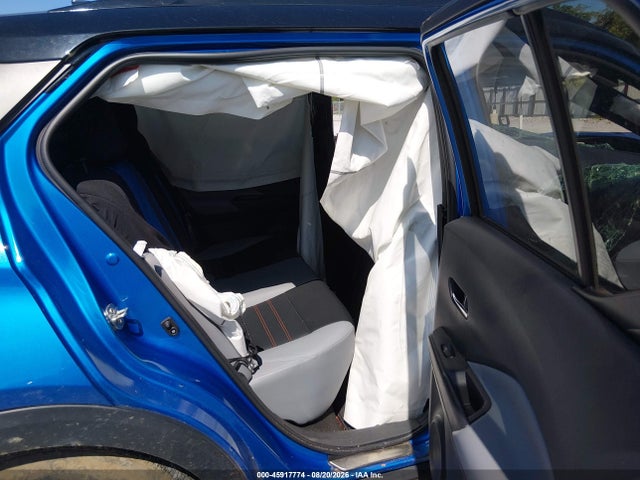 Продаж на аукціоні авто 2022 Nissan Kicks Sr Xtronic Cvt, vin: 3N1CP5DV0NL527884, номер лоту: 45917774