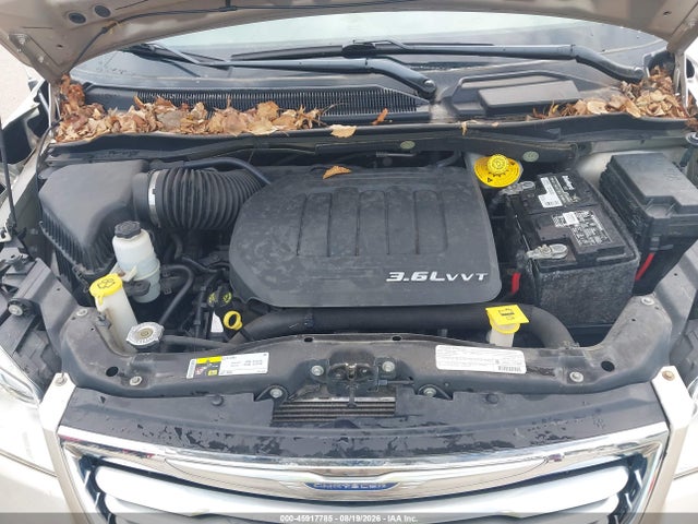 45917785 :رقم المزاد ، 2C4RC1CG5FR676553 vin ، 2015 Chrysler Town & Country Touring-l مزاد بيع