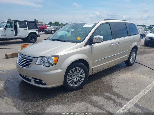 45917785 :رقم المزاد ، 2C4RC1CG5FR676553 vin ، 2015 Chrysler Town & Country Touring-l مزاد بيع
