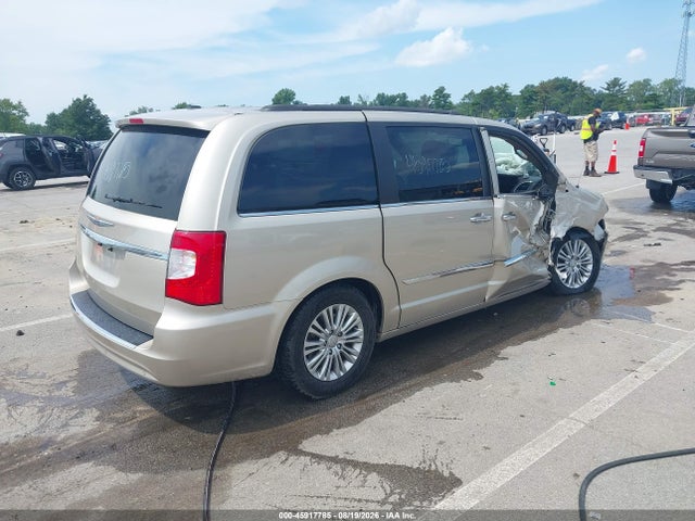 45917785 :رقم المزاد ، 2C4RC1CG5FR676553 vin ، 2015 Chrysler Town & Country Touring-l مزاد بيع