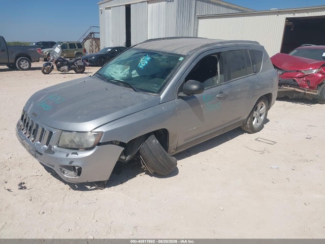 Jeep Compass Sport 2014 1C4NJDBB9ED842666 Image 2